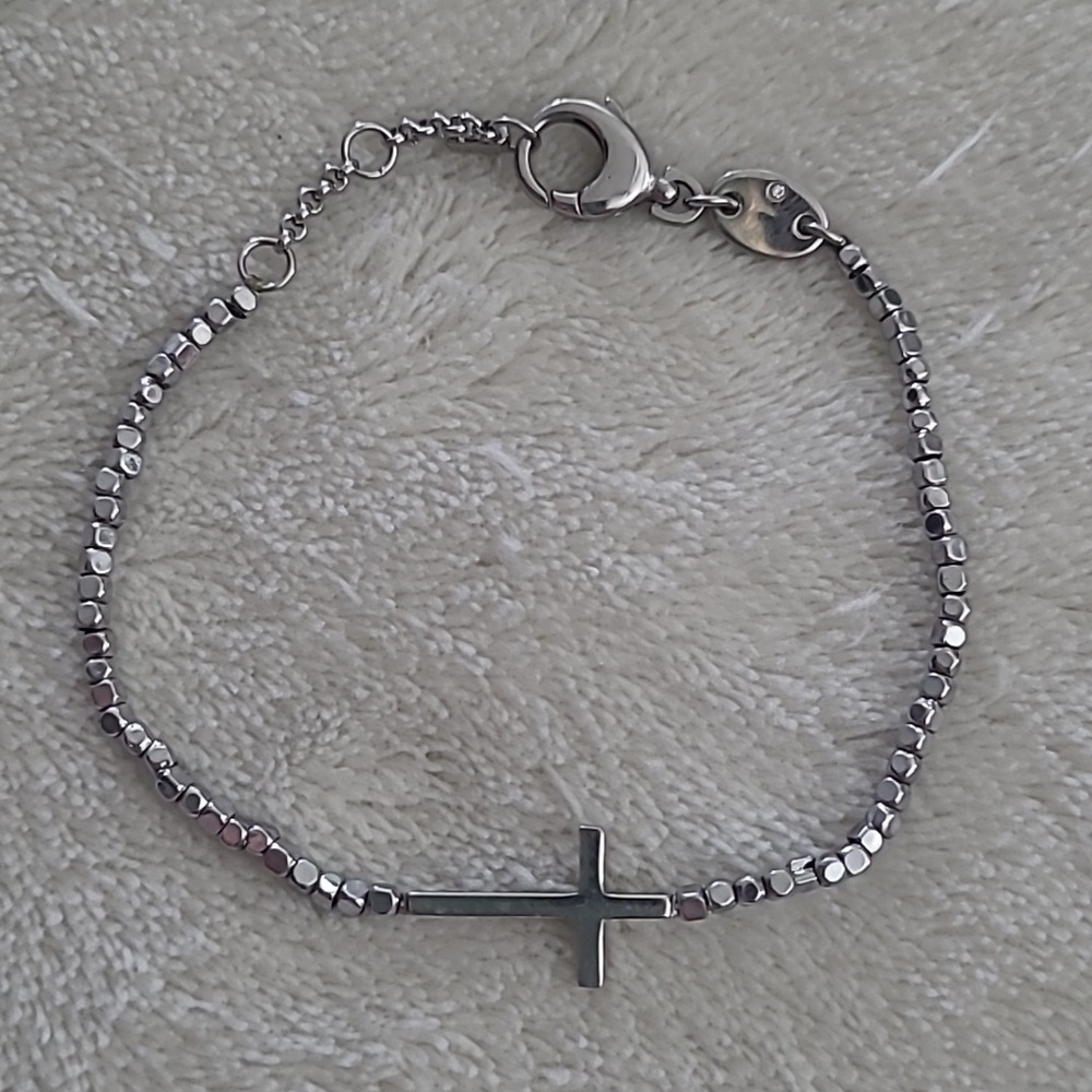 Fossil Silver Tone Cross Bracelet Beaded Chain Adjustable Crystal Accent Dainty - Picture 4 of 10